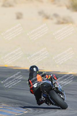 media/Dec-05-2024-Racers Edge (Thu) [[e102e0690b]]/3-B Group/Session 1 Turn 8 Backside/